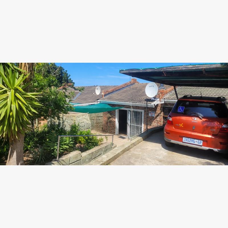 2 Bedroom Property for Sale in Dana Bay Western Cape